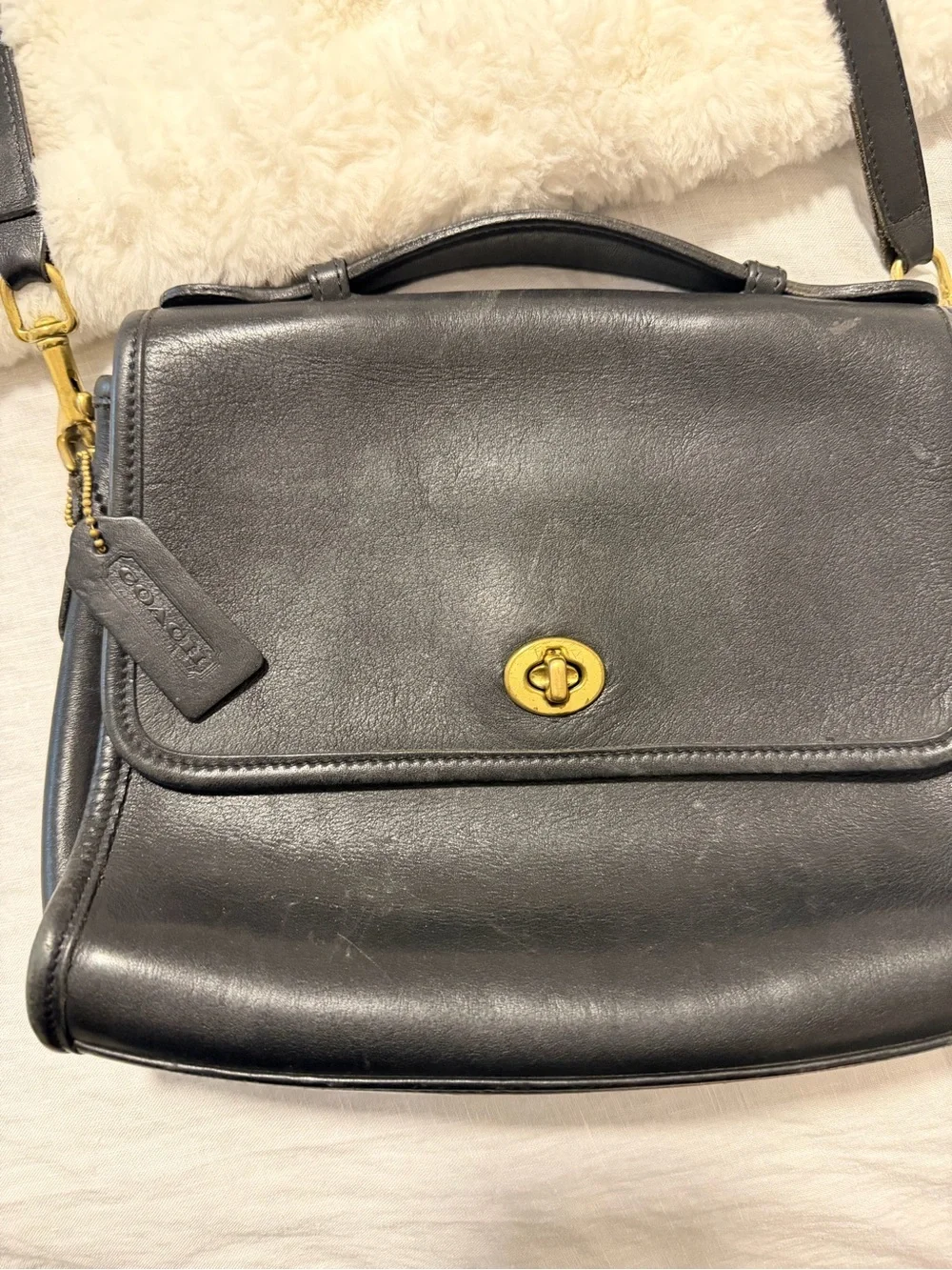 Vintage Coach Black Leather Messenger Crossbody Bag with Strap
